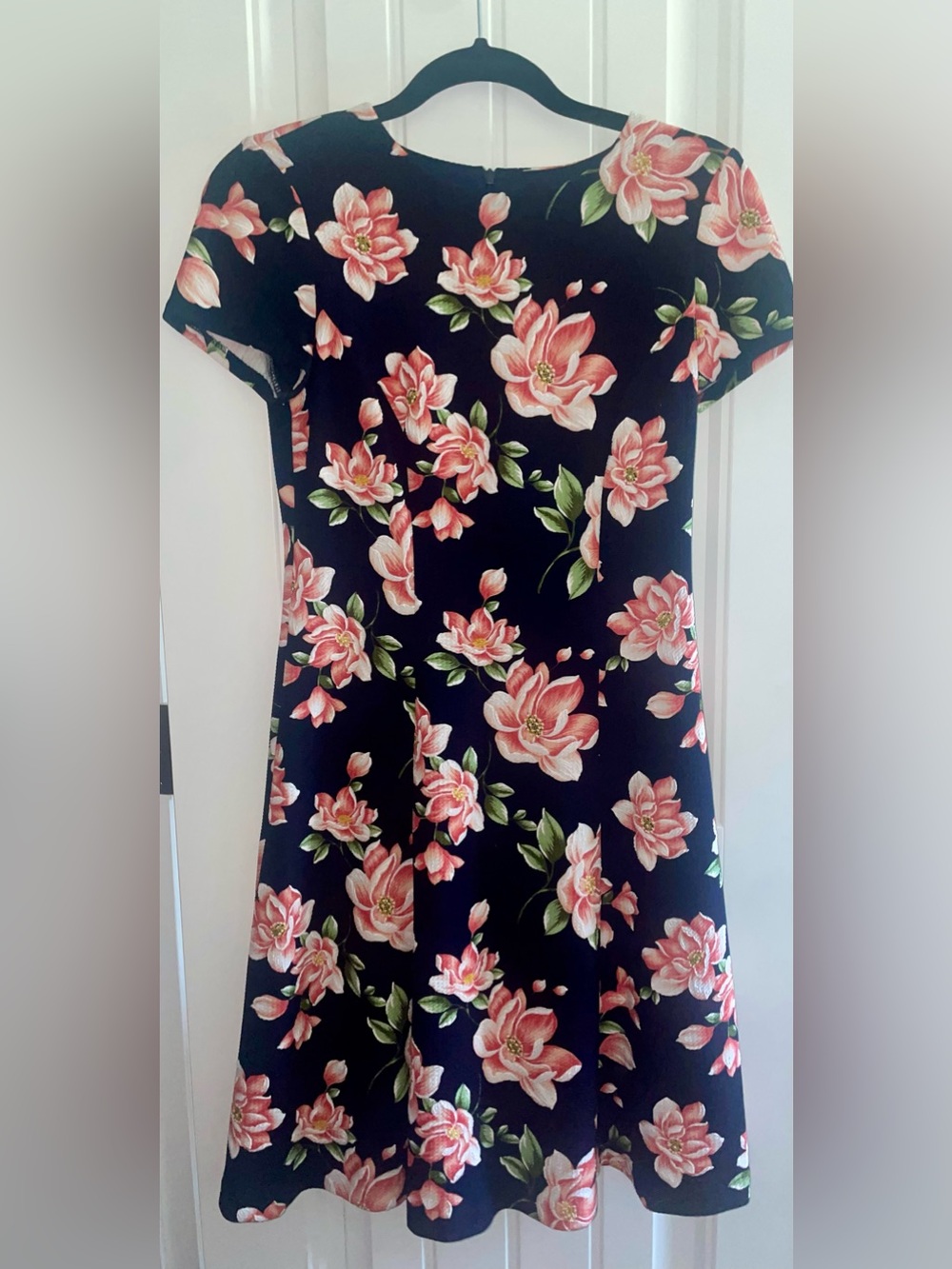 JH Navy Floral Fit & Flare Dress Pink Short Sleeve Size 4 NWOT
